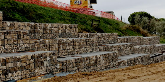 Ledrosteel Box